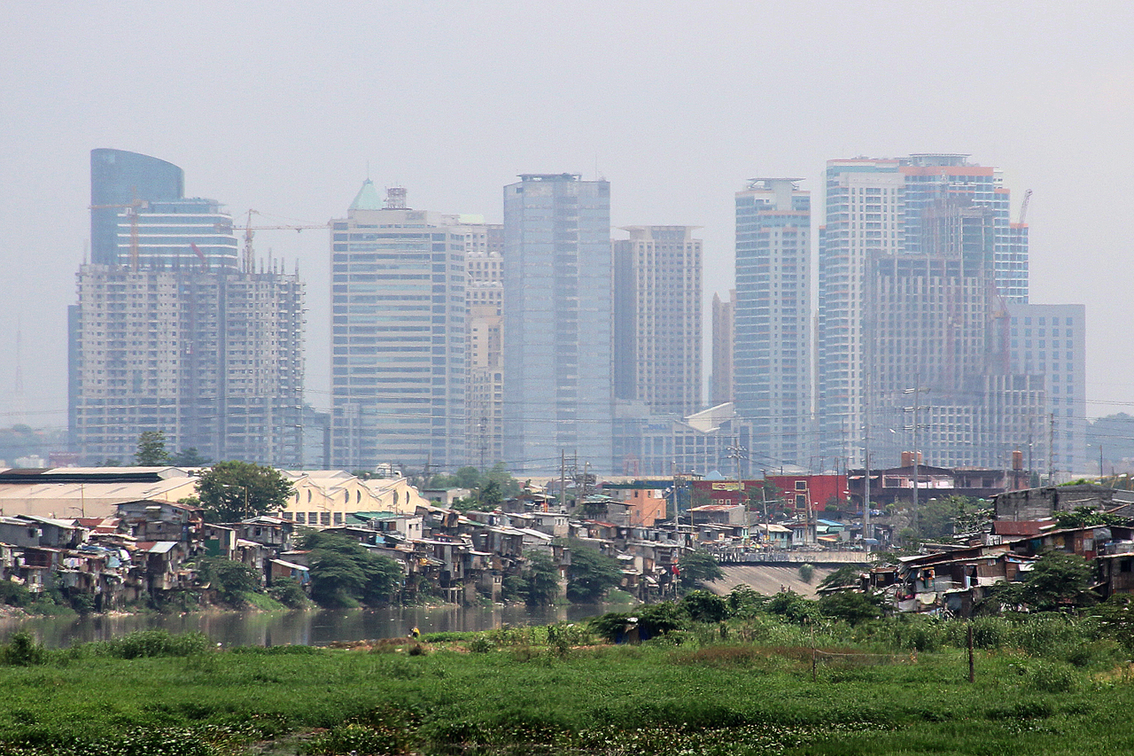 The still Dark Side of Manila